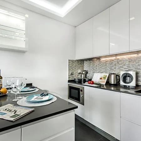 Lagoon Bleue Apartamento *